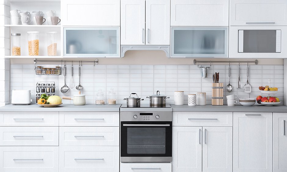 Maximise storage space in your modular kitchen with kitchen cabinets