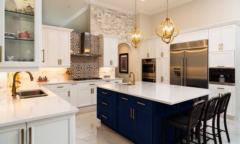 Big Taste, Bigger Style: Go Grand with These 11 Luxury Kitchen Designs